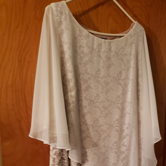 Mother of the bride dress bride cose something els - Picture 1 of 4